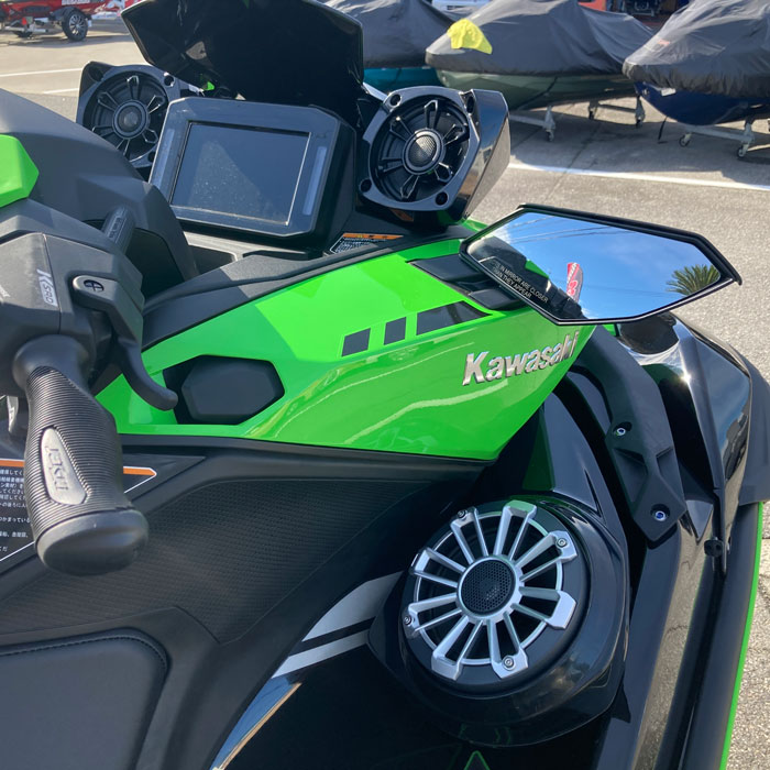 総額68万円値引き！？】ULTRA310LX-Sネオスポ特別カスタム艇 ｜ネオ